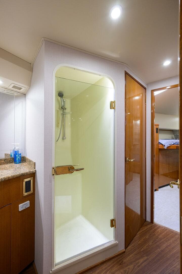 2004 Viking 56 Convertible — photo 59