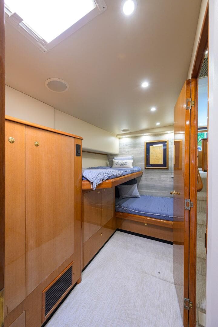 2004 Viking 56 Convertible — photo 63