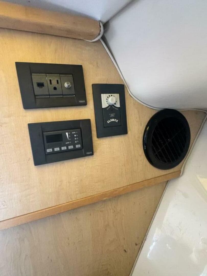 2012 Hydra-Sports 3600 Vx — photo 20