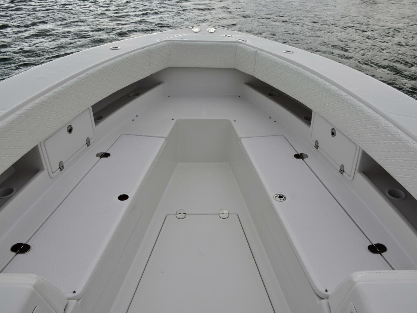 2014 Venture 39 CC — photo 19