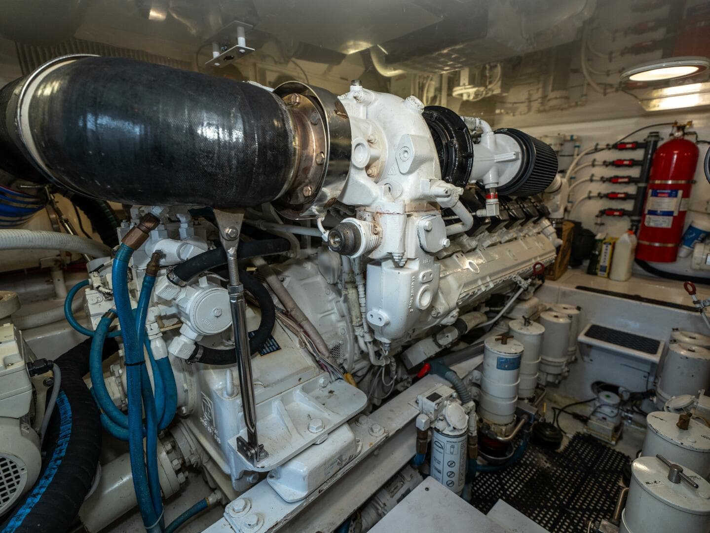 2009 Viking 50 Convertible — photo 85