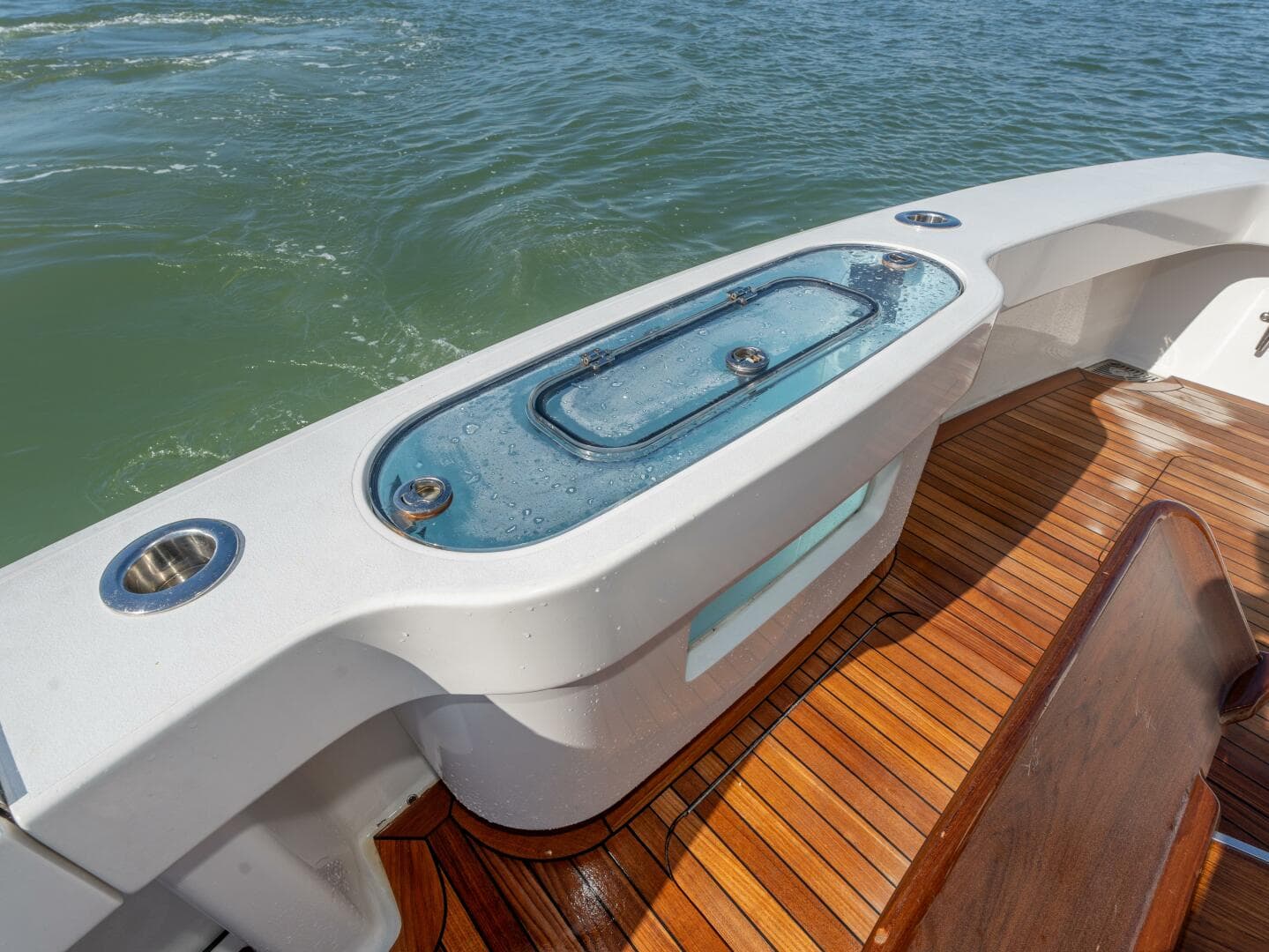 2009 Viking 50 Convertible — photo 49