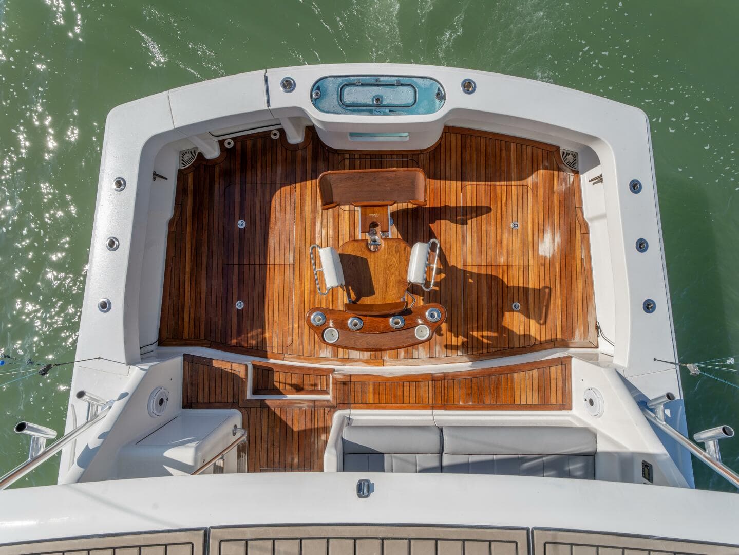 2009 Viking 50 Convertible — photo 44