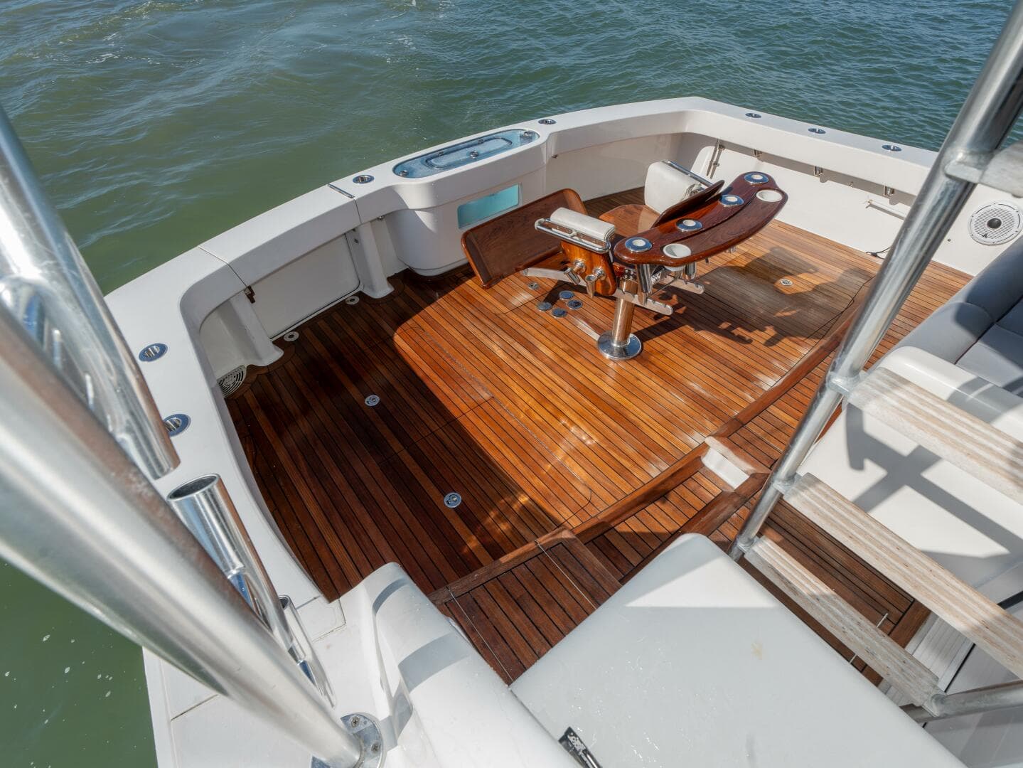 2009 Viking 50 Convertible — photo 43