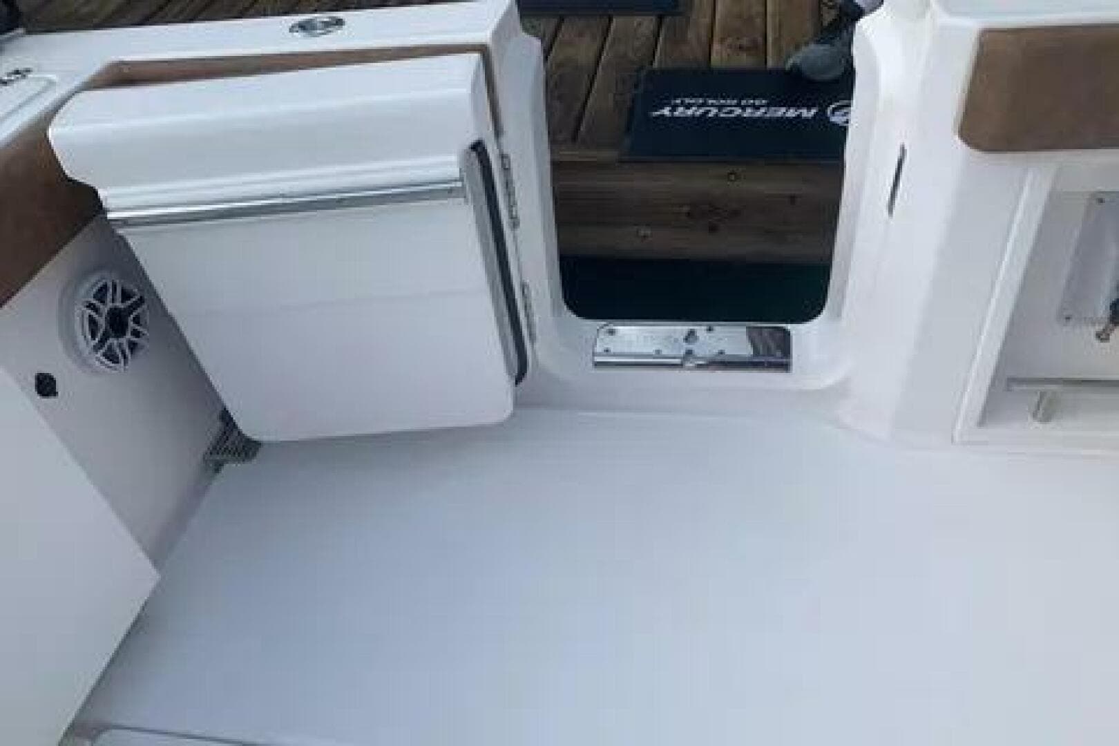 2020 Caymas 341 CC — photo 21