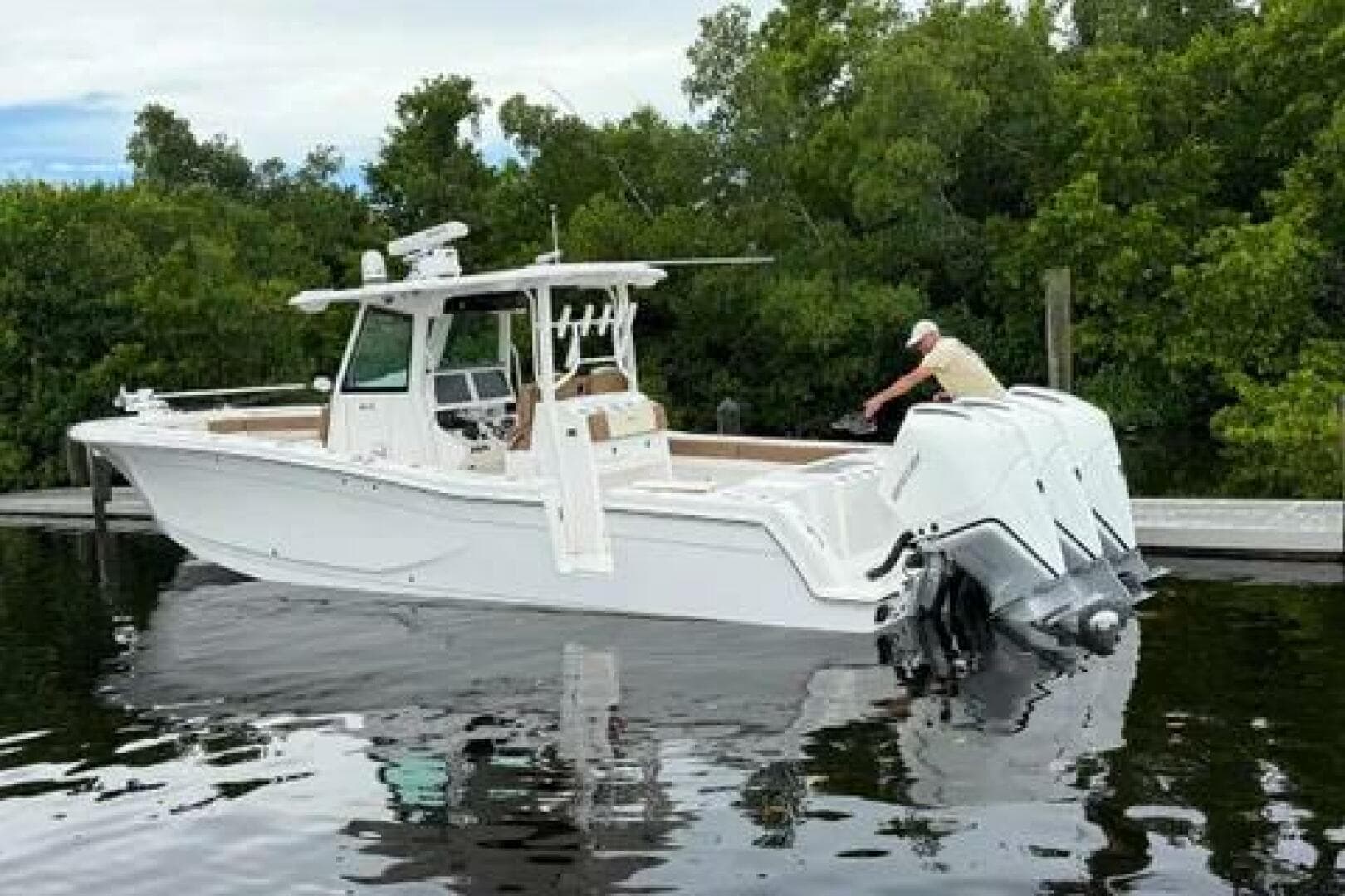 2020 Caymas 341 CC — photo 2