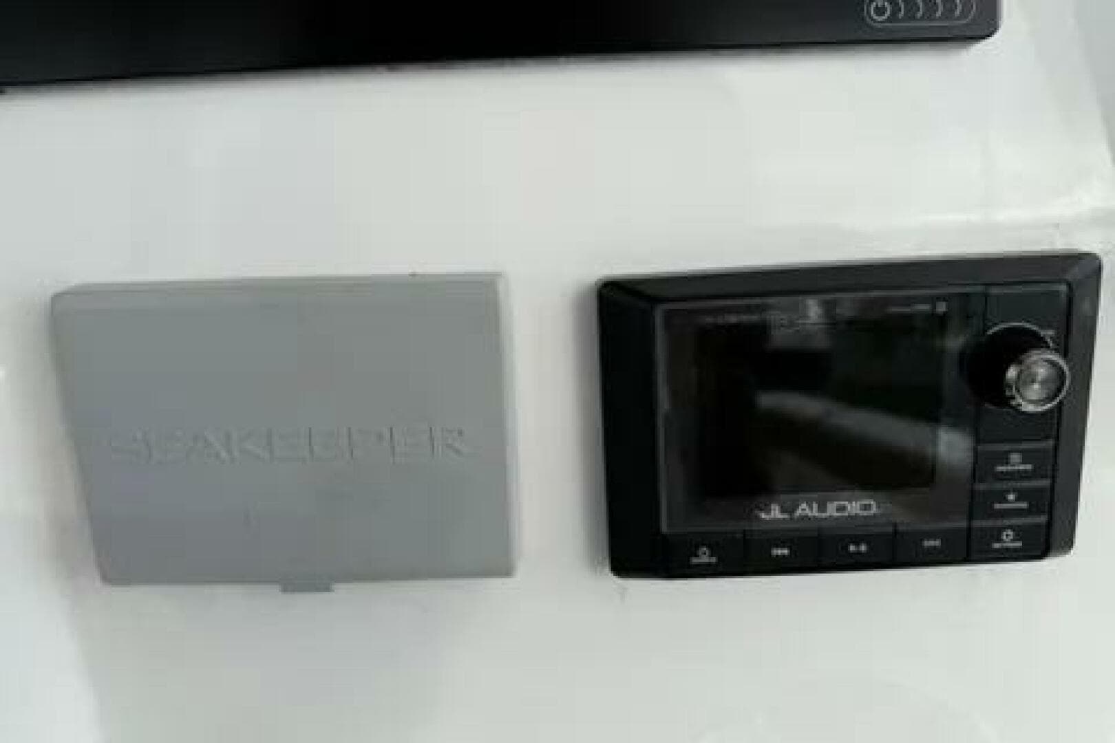 2020 Caymas 341 CC — photo 12