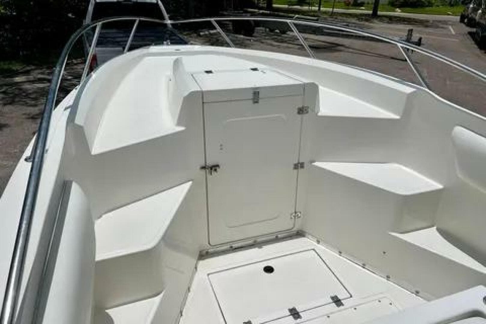 1994 Fountain 31 Center Console — photo 6