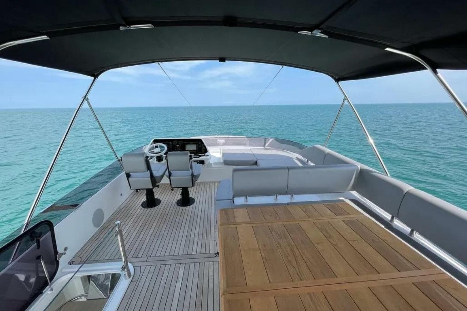 2020 Sunseeker 74 Sport Yacht — photo 14