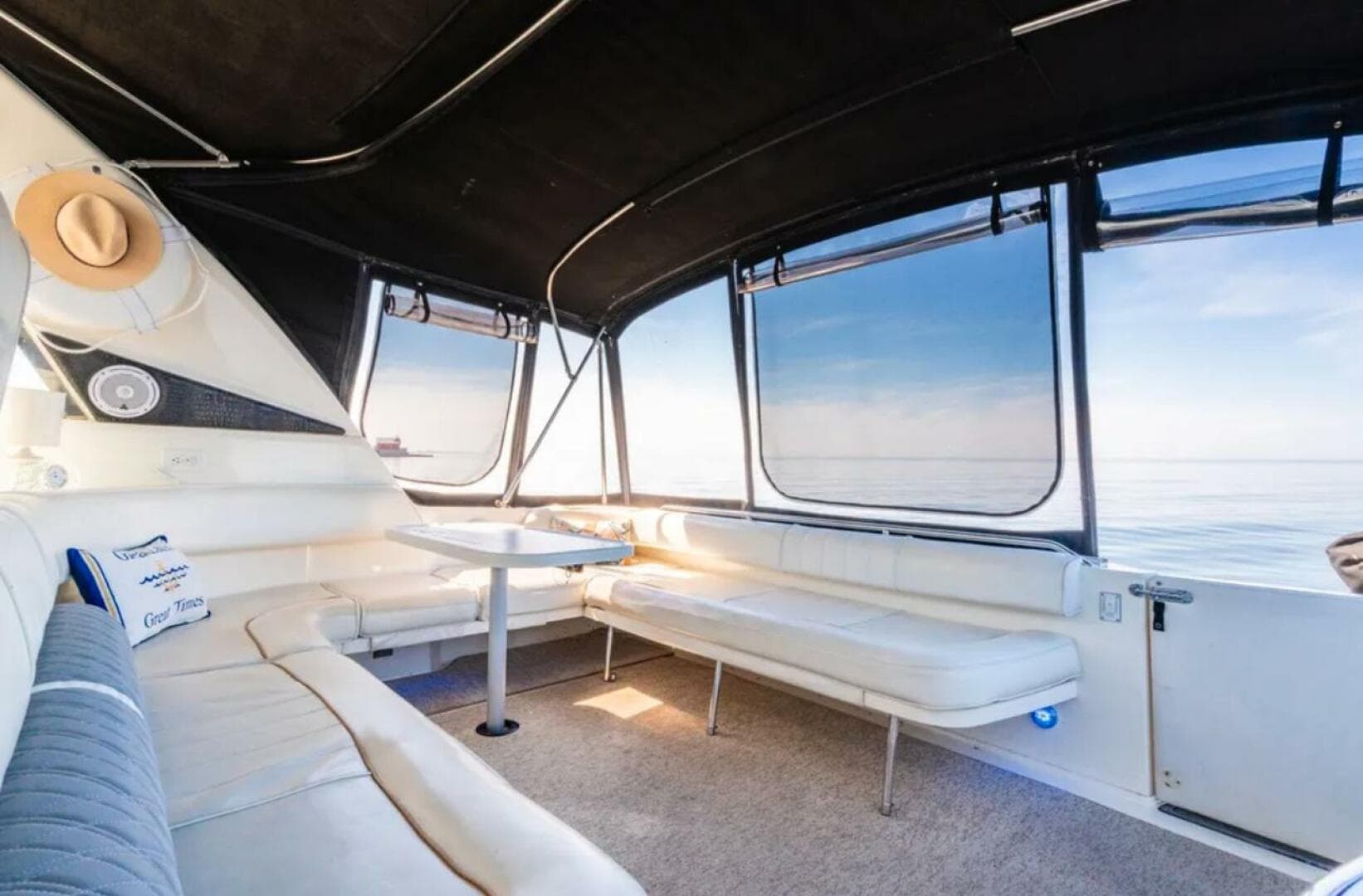 1997 Sea Ray 400 Sundancer — photo 31