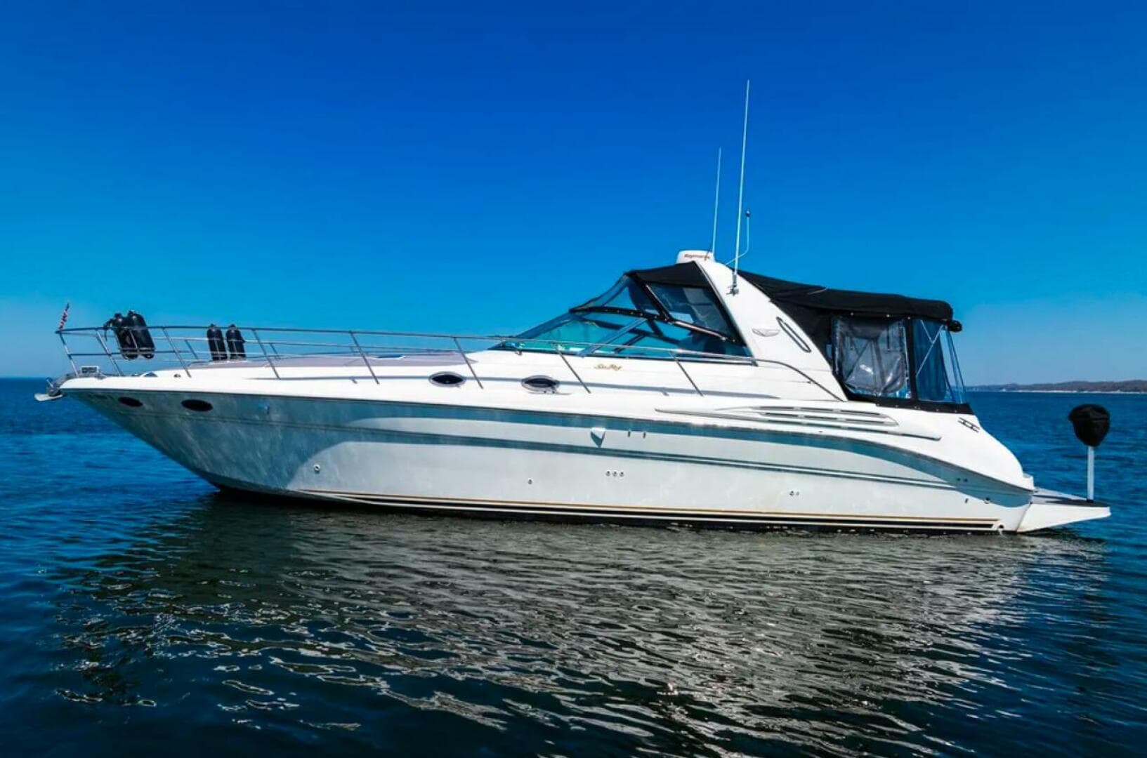1997 Sea Ray 400 Sundancer — photo 5