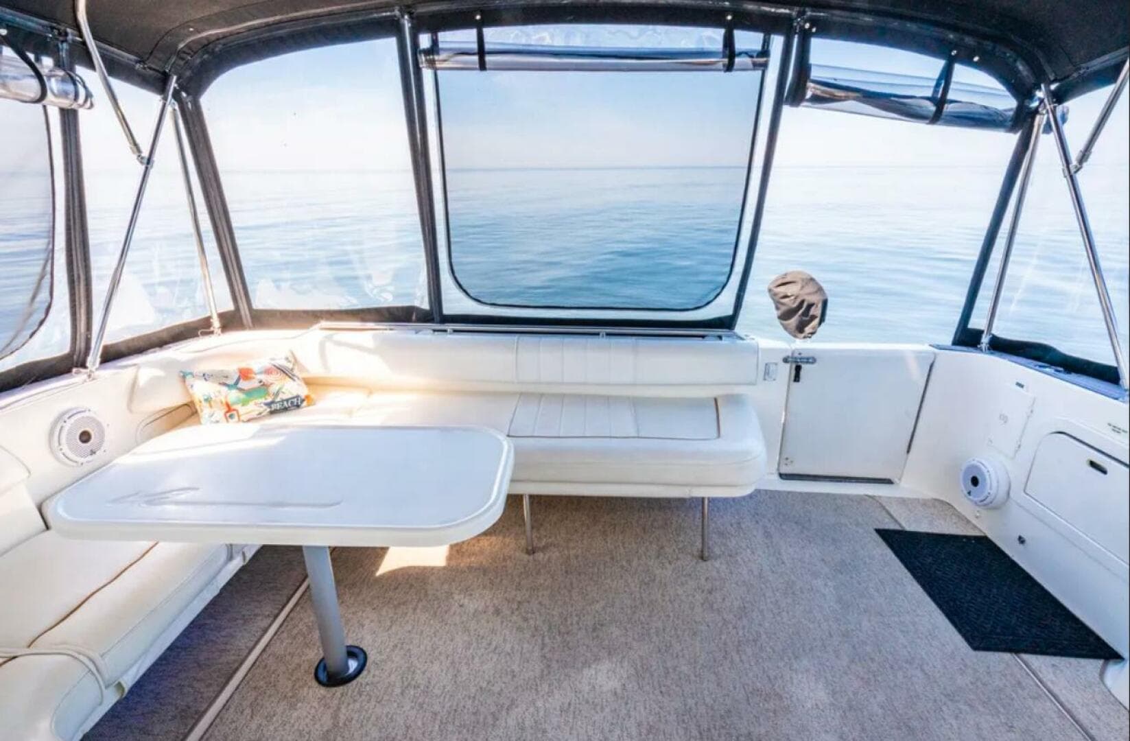 1997 Sea Ray 400 Sundancer — photo 32