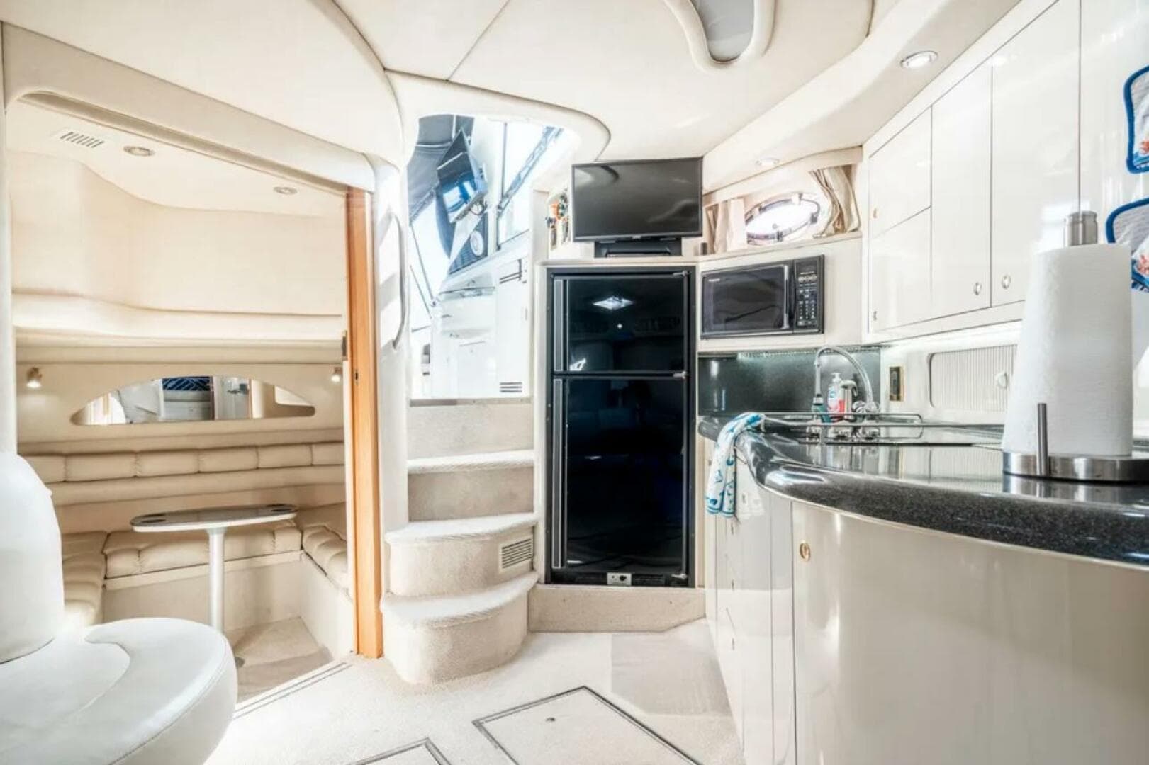 1997 Sea Ray 400 Sundancer — photo 29