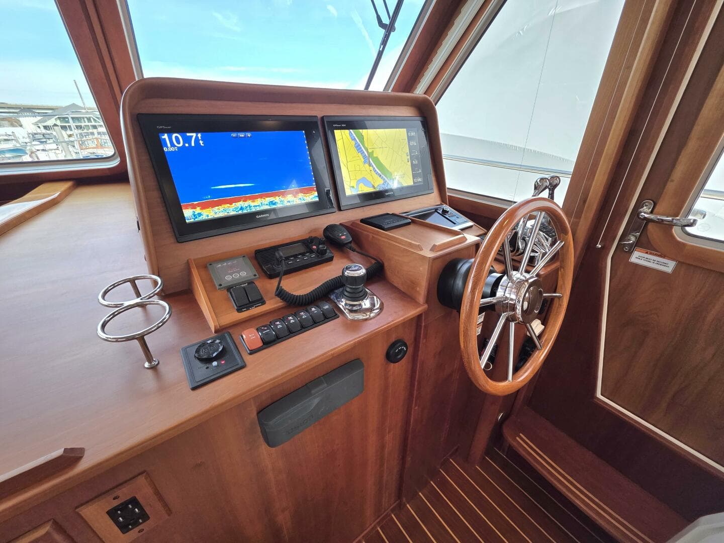 2017 Sabre 42 Salon Express — photo 16