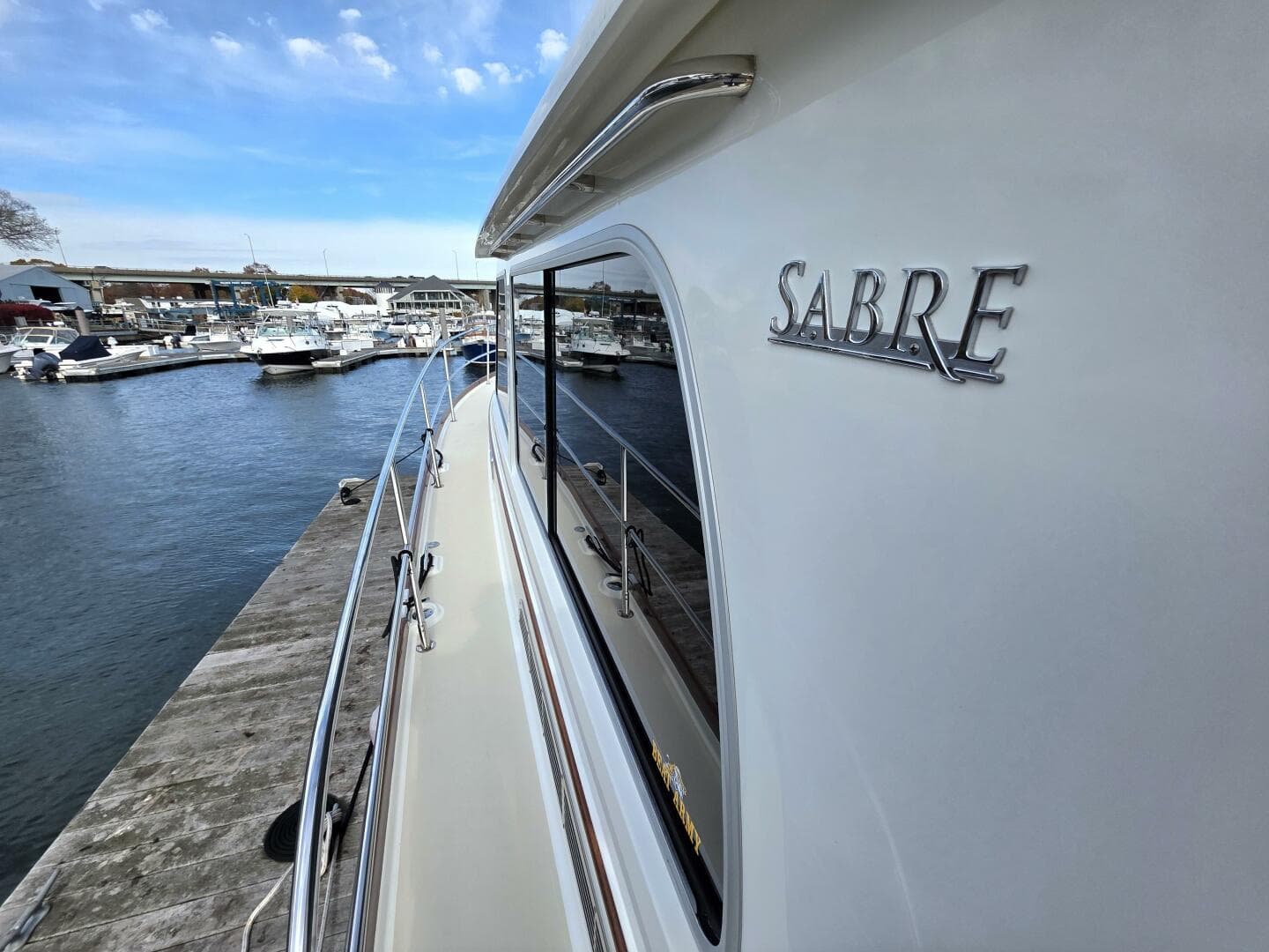 2017 Sabre 42 Salon Express — photo 11
