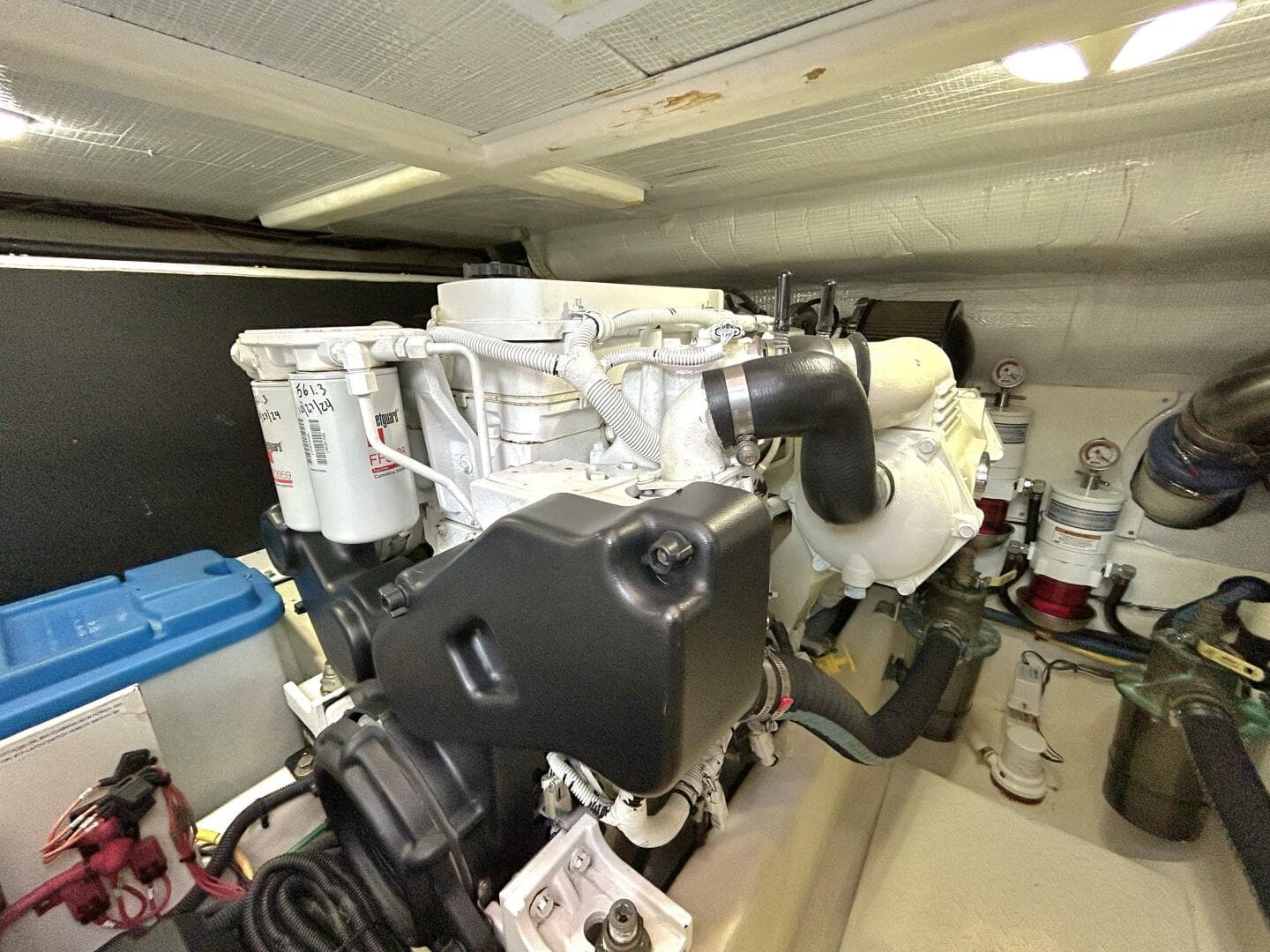 2017 Sabre 42 Salon Express — photo 26