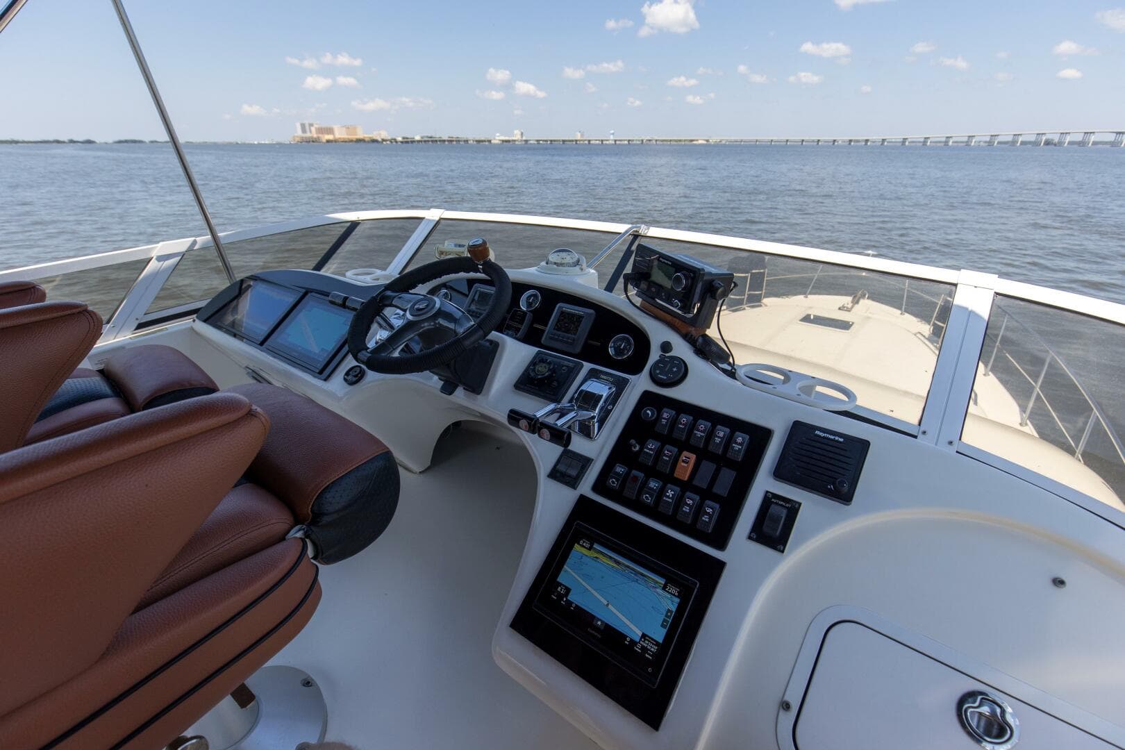 2000 Sea Ray 400 Sedan Bridge — photo 15