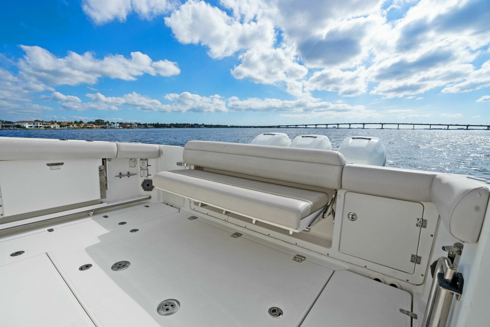 2019 Boston Whaler 380 Outrage — photo 28