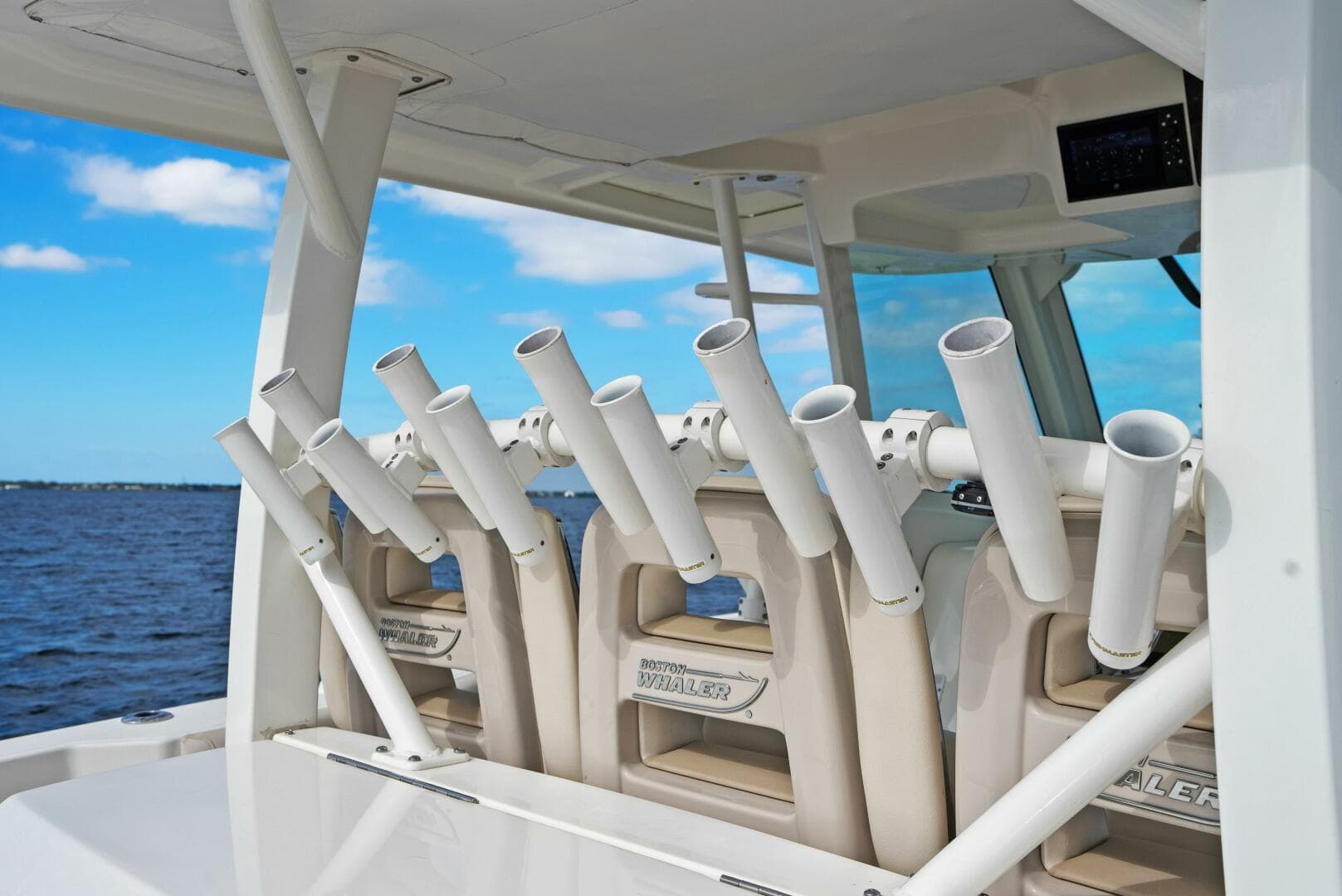 2019 Boston Whaler 380 Outrage — photo 11