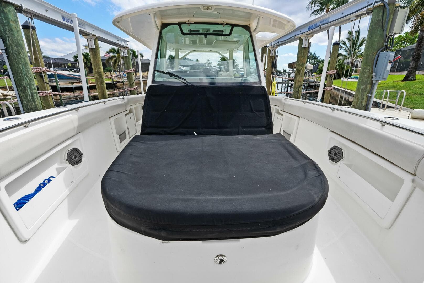 2019 Boston Whaler 380 Outrage — photo 25