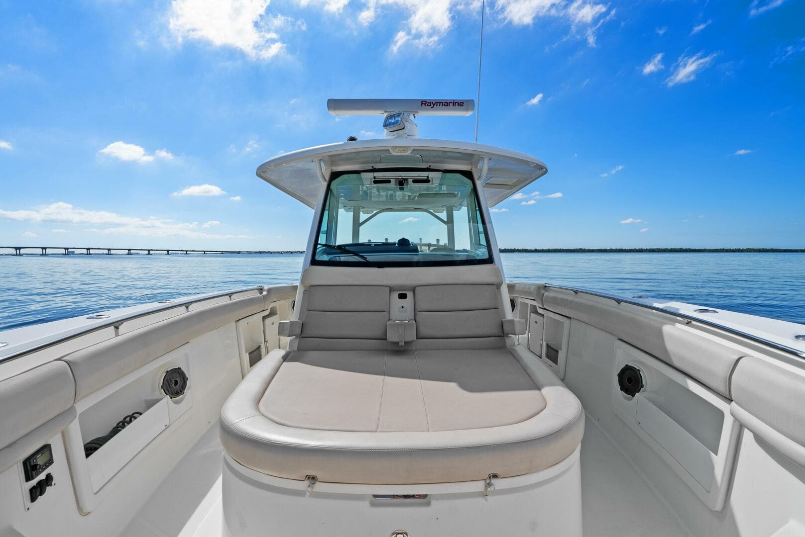 2019 Boston Whaler 380 Outrage — photo 23