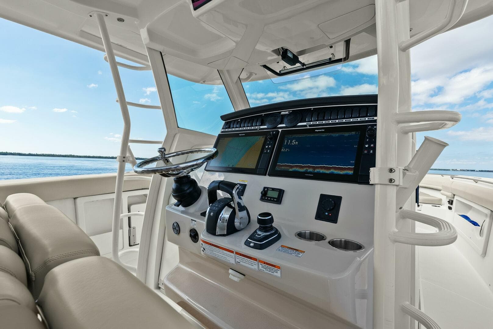 2019 Boston Whaler 380 Outrage — photo 7