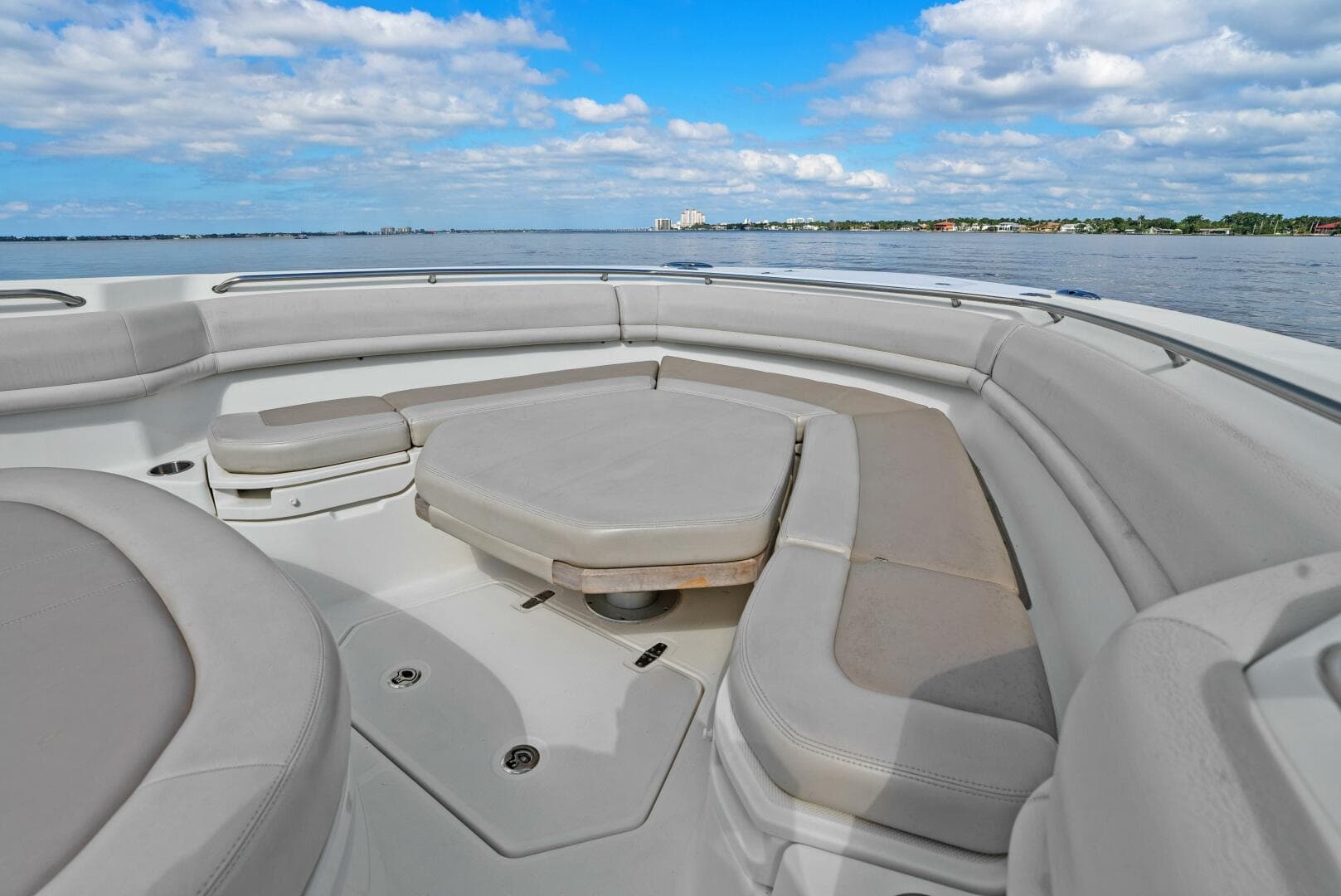 2019 Boston Whaler 380 Outrage — photo 19