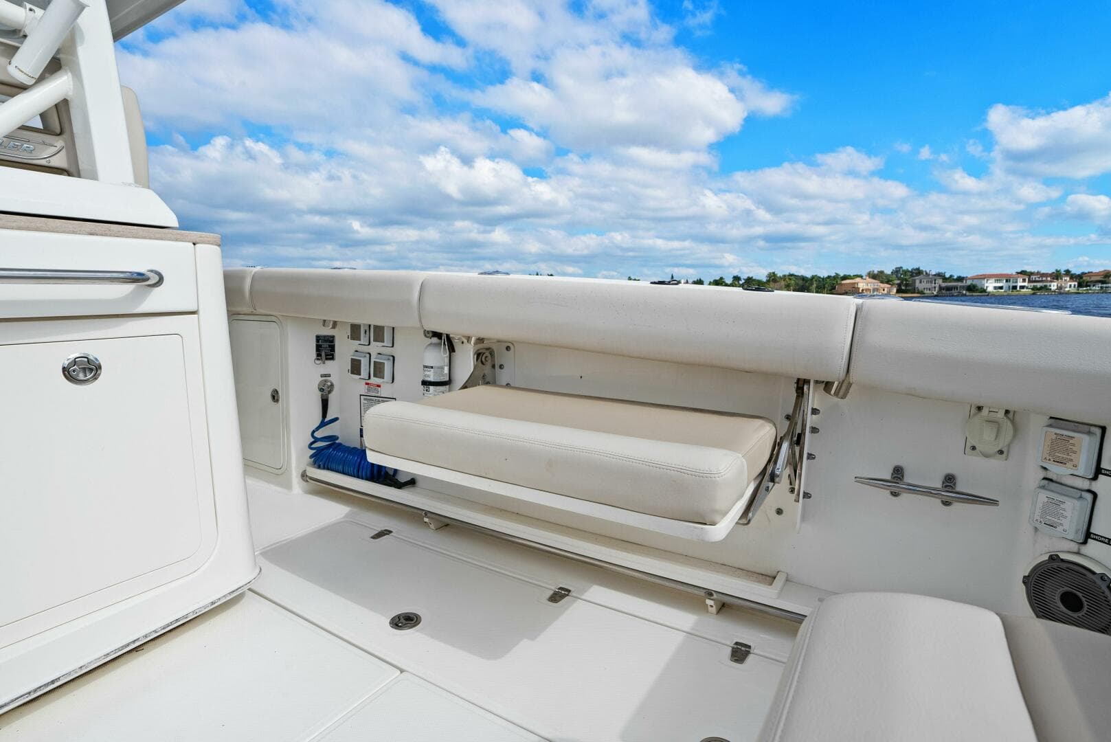 2019 Boston Whaler 380 Outrage — photo 26