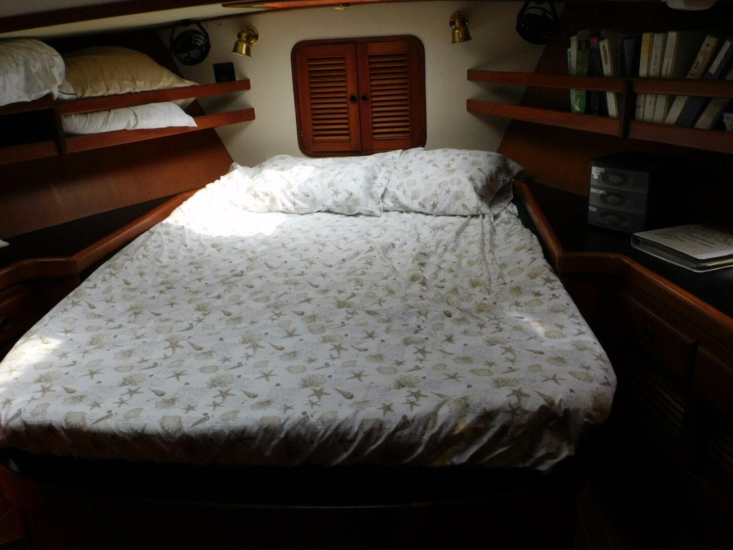 1988 Hans Christian 45 Independence Trawler — photo 15