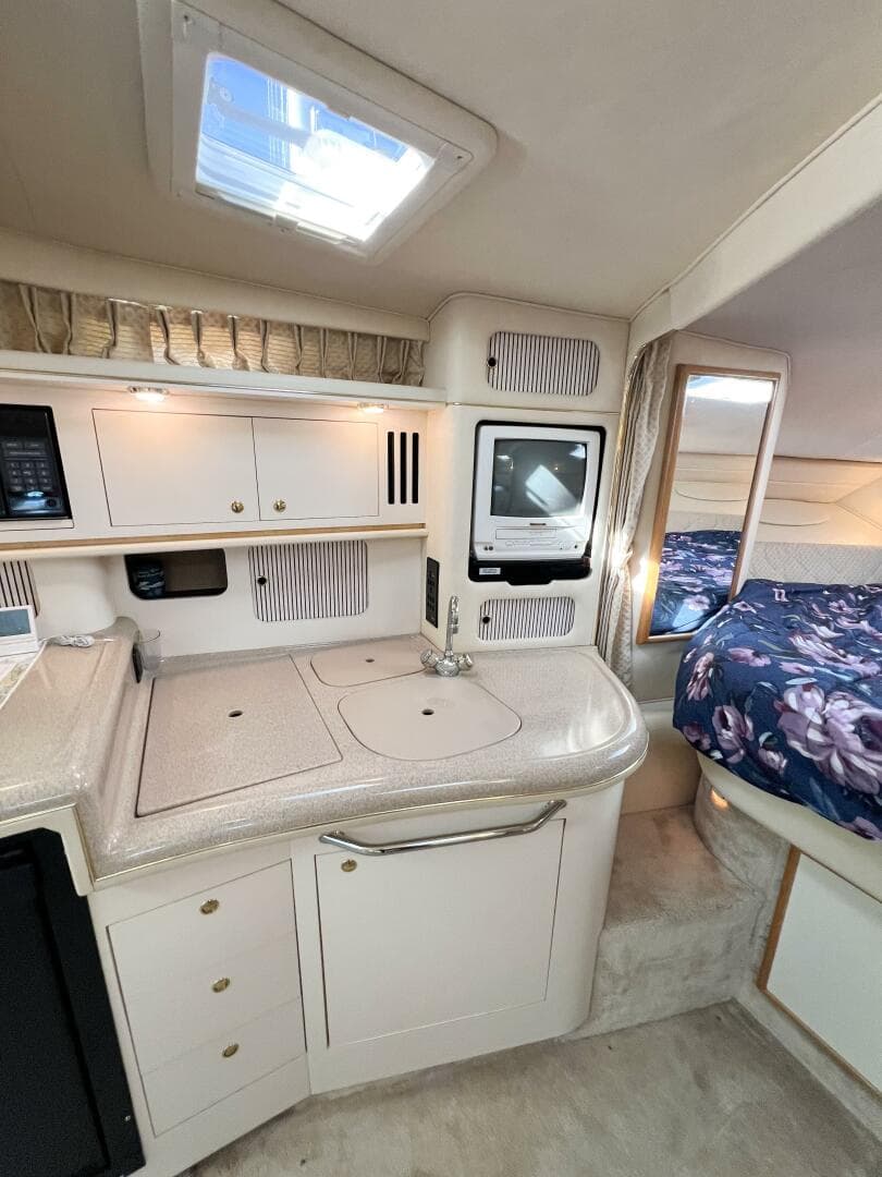 2000 Sea Ray 340 Sundancer — photo 12