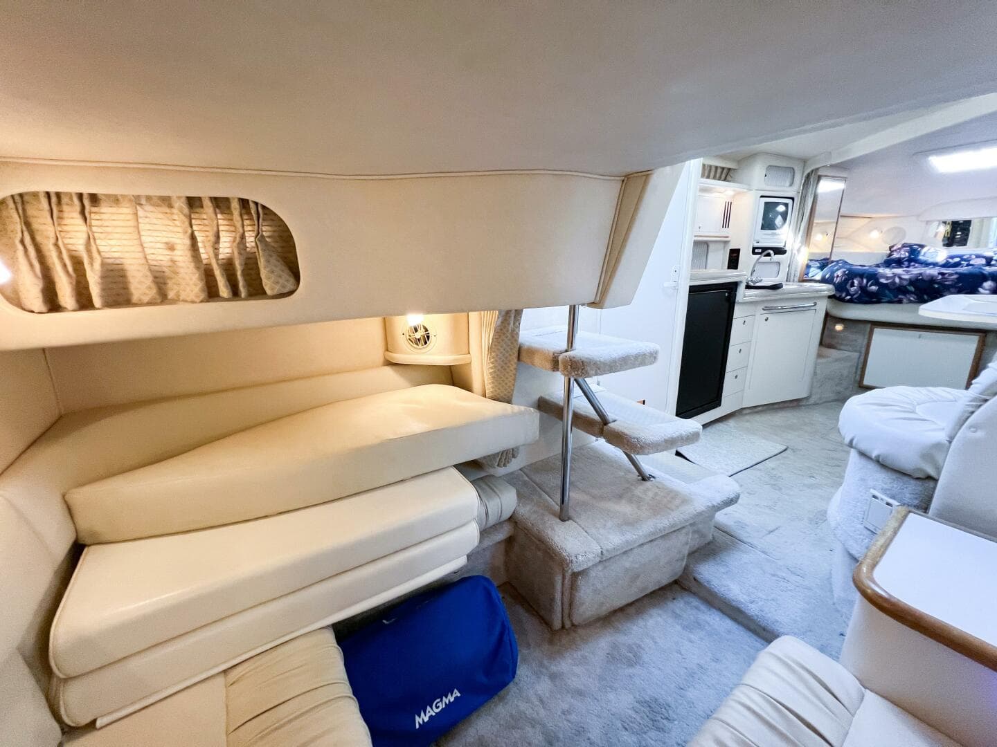 2000 Sea Ray 340 Sundancer — photo 34