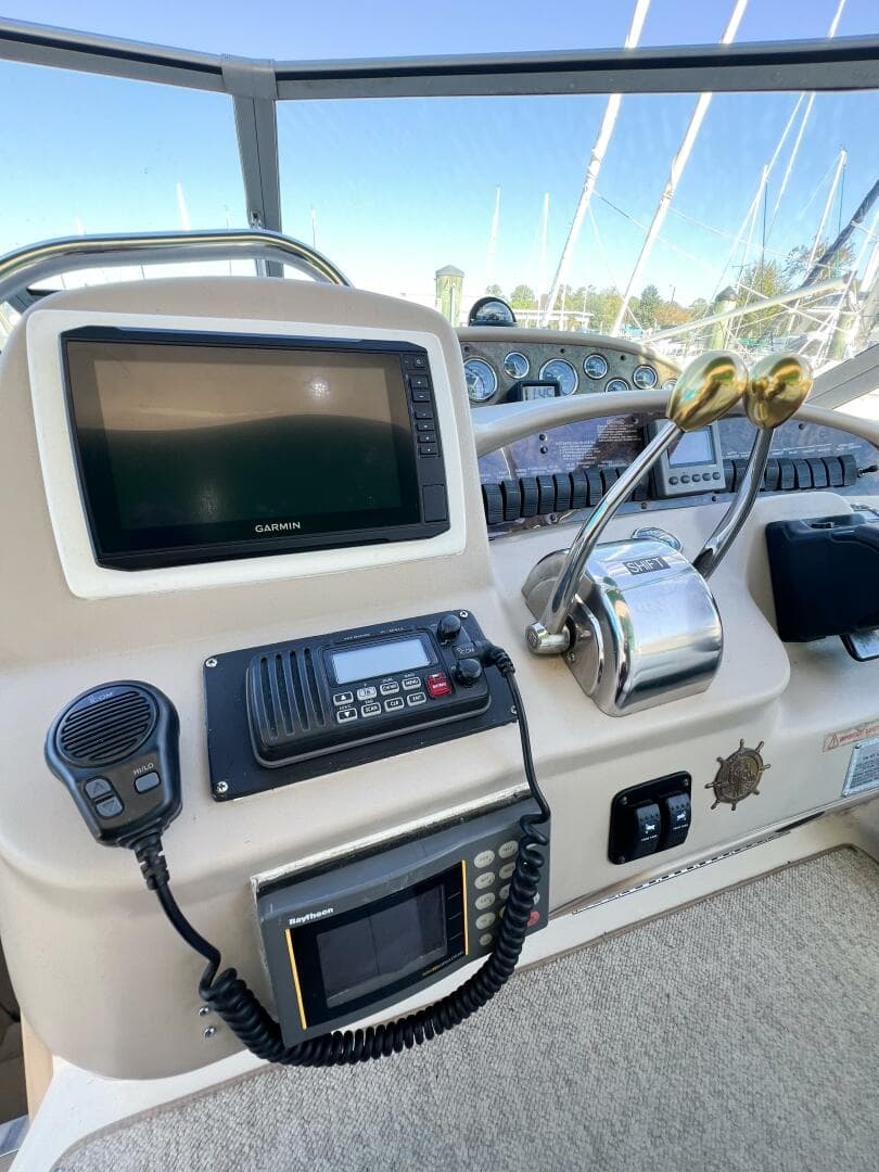 2000 Sea Ray 340 Sundancer — photo 53