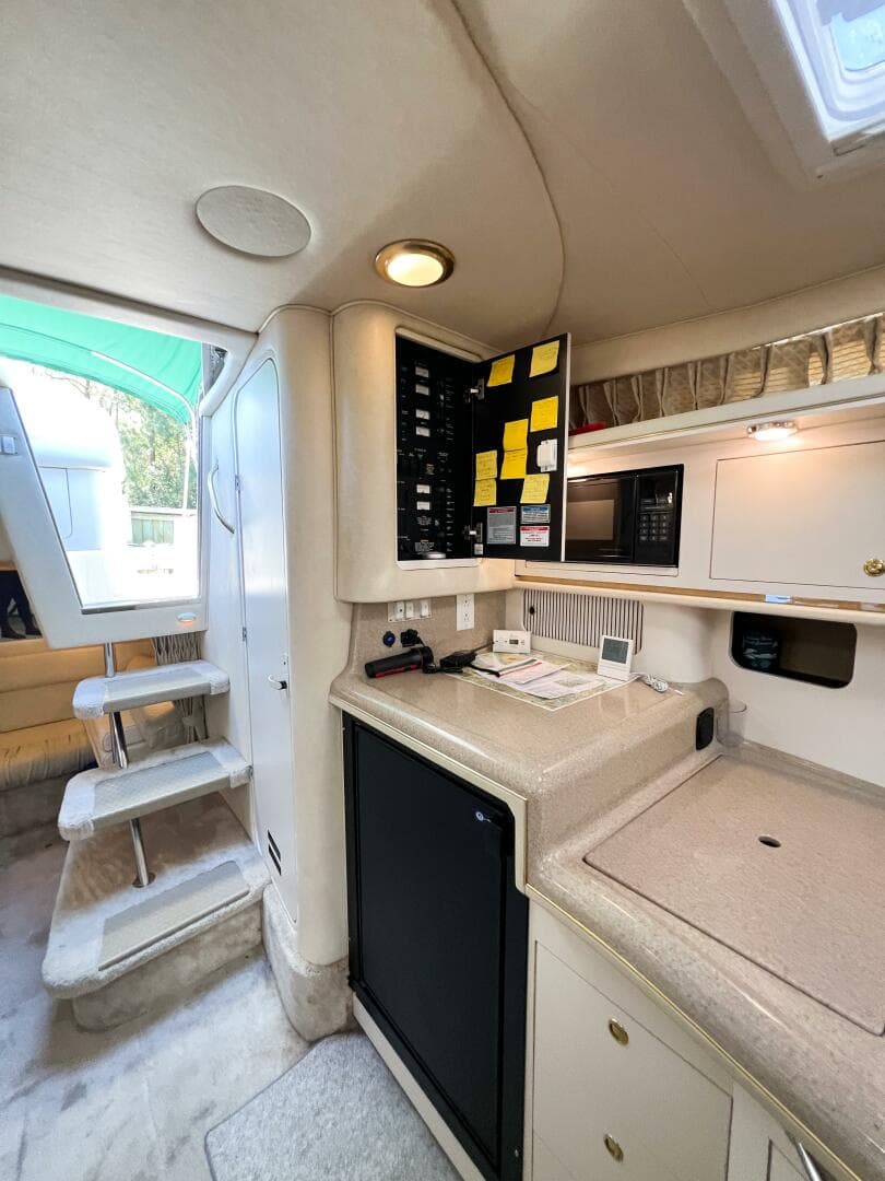 2000 Sea Ray 340 Sundancer — photo 25