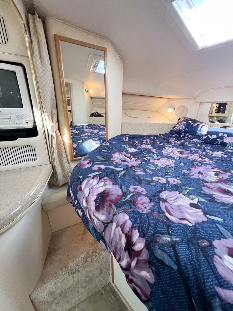 2000 Sea Ray 340 Sundancer — photo 16