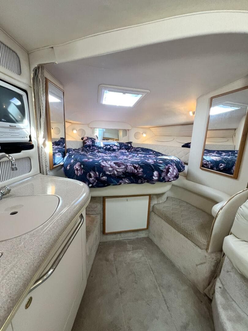 2000 Sea Ray 340 Sundancer — photo 9