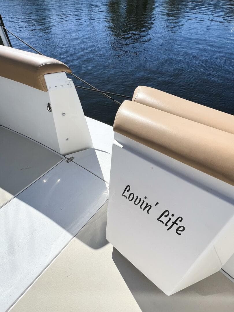 1998 Carver 350 Mariner — photo 3