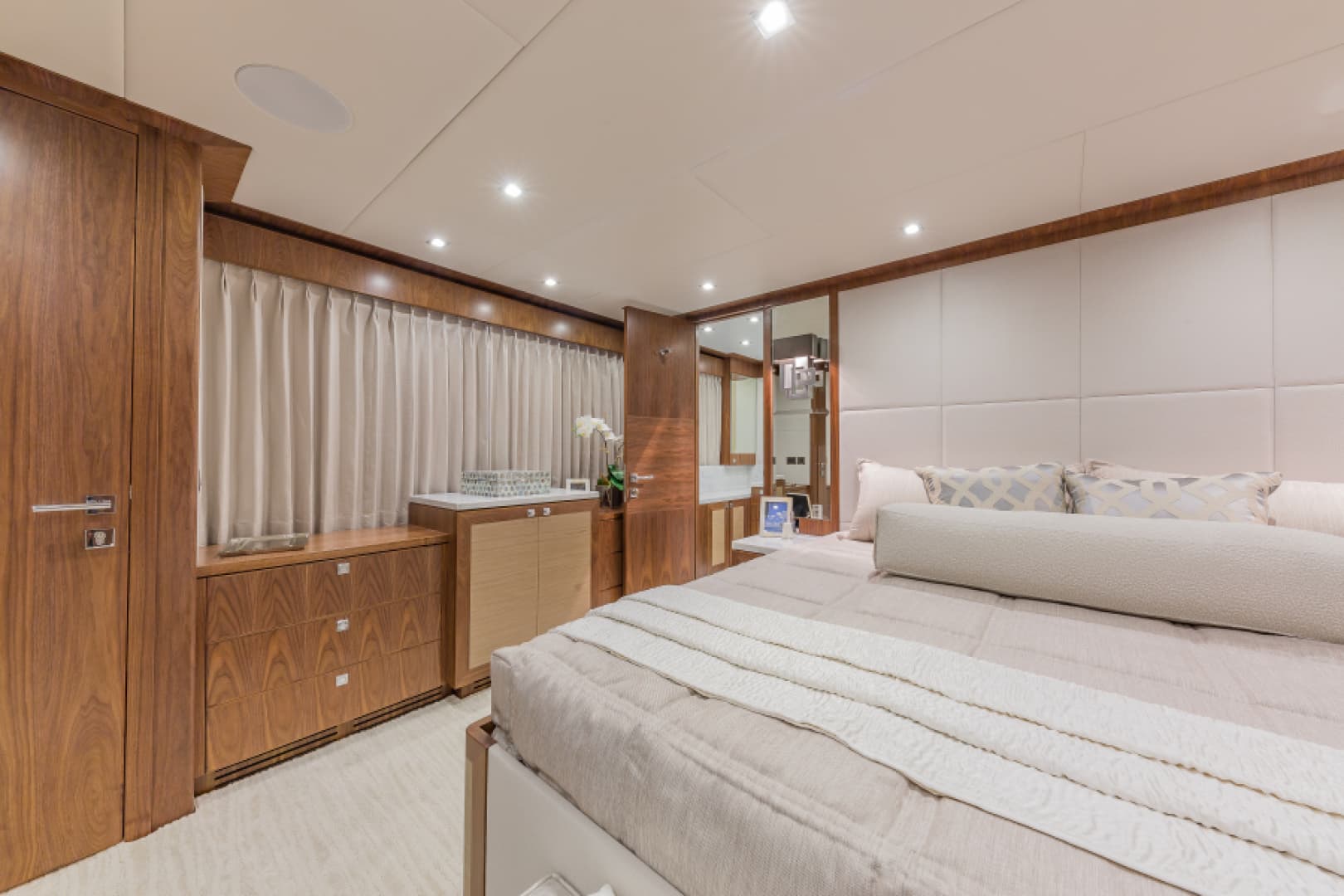 2018 Hargrave Raised Pilothouse — photo 29