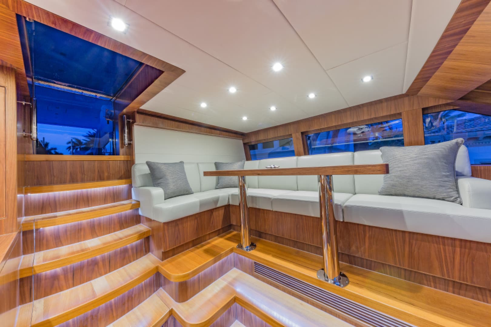 2018 Hargrave Raised Pilothouse — photo 57
