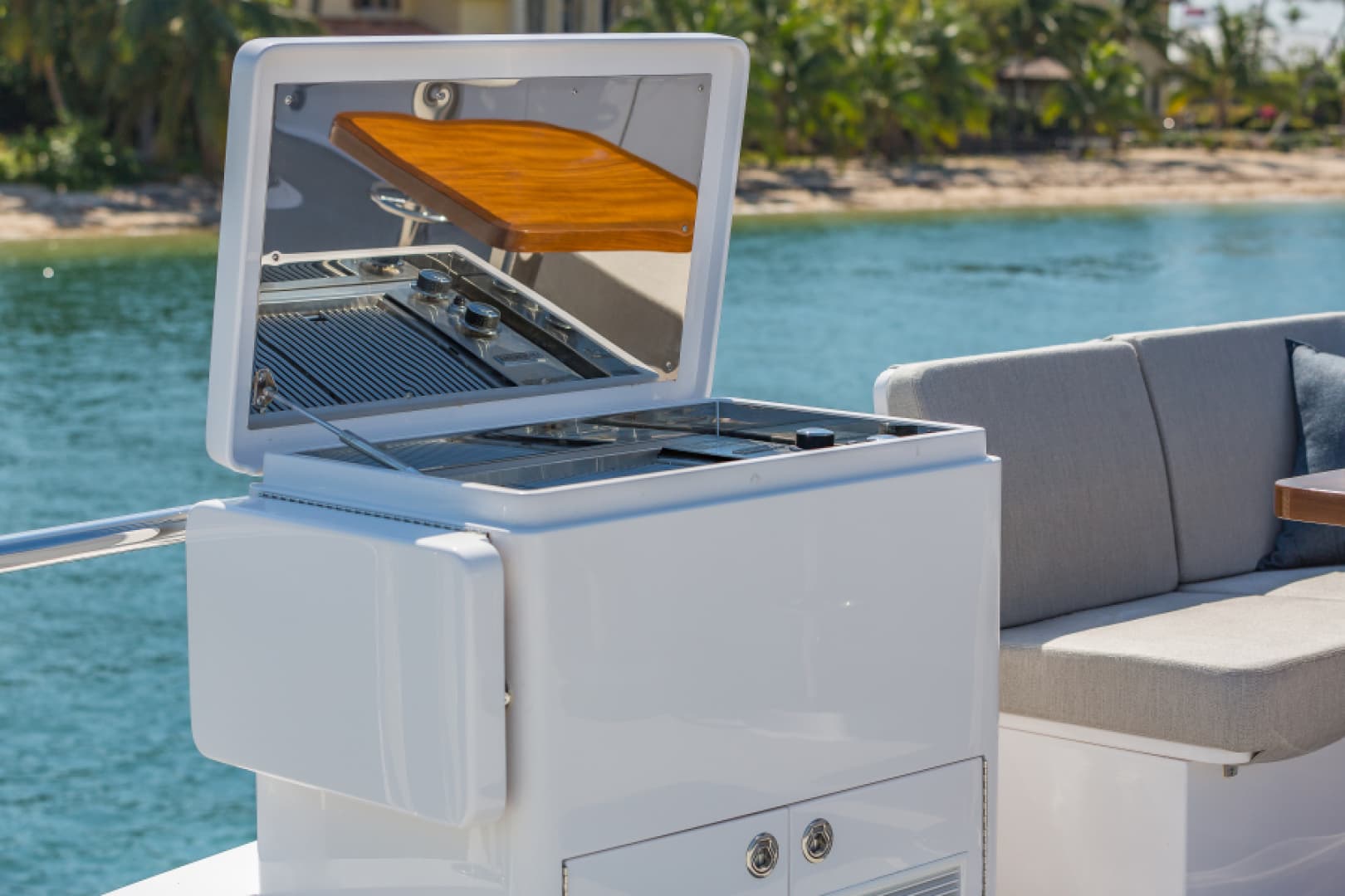 2018 Hargrave Raised Pilothouse — photo 12