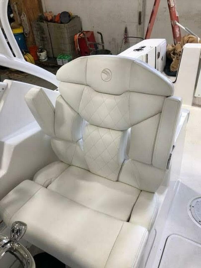 2018 Edgewater 248 CX Crossover — photo 7