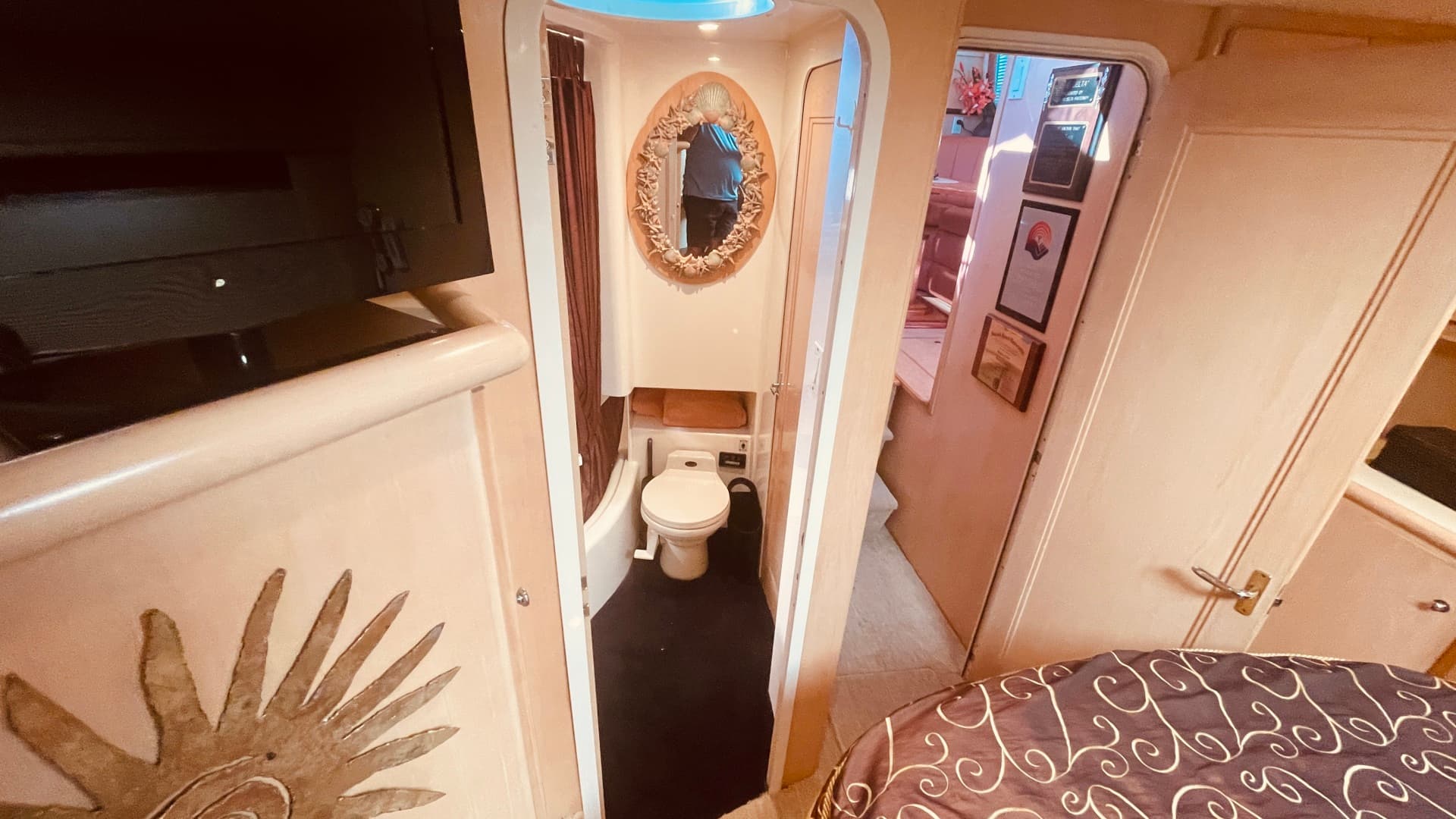 1997 Carver Yachts 500 Cockpit — photo 12