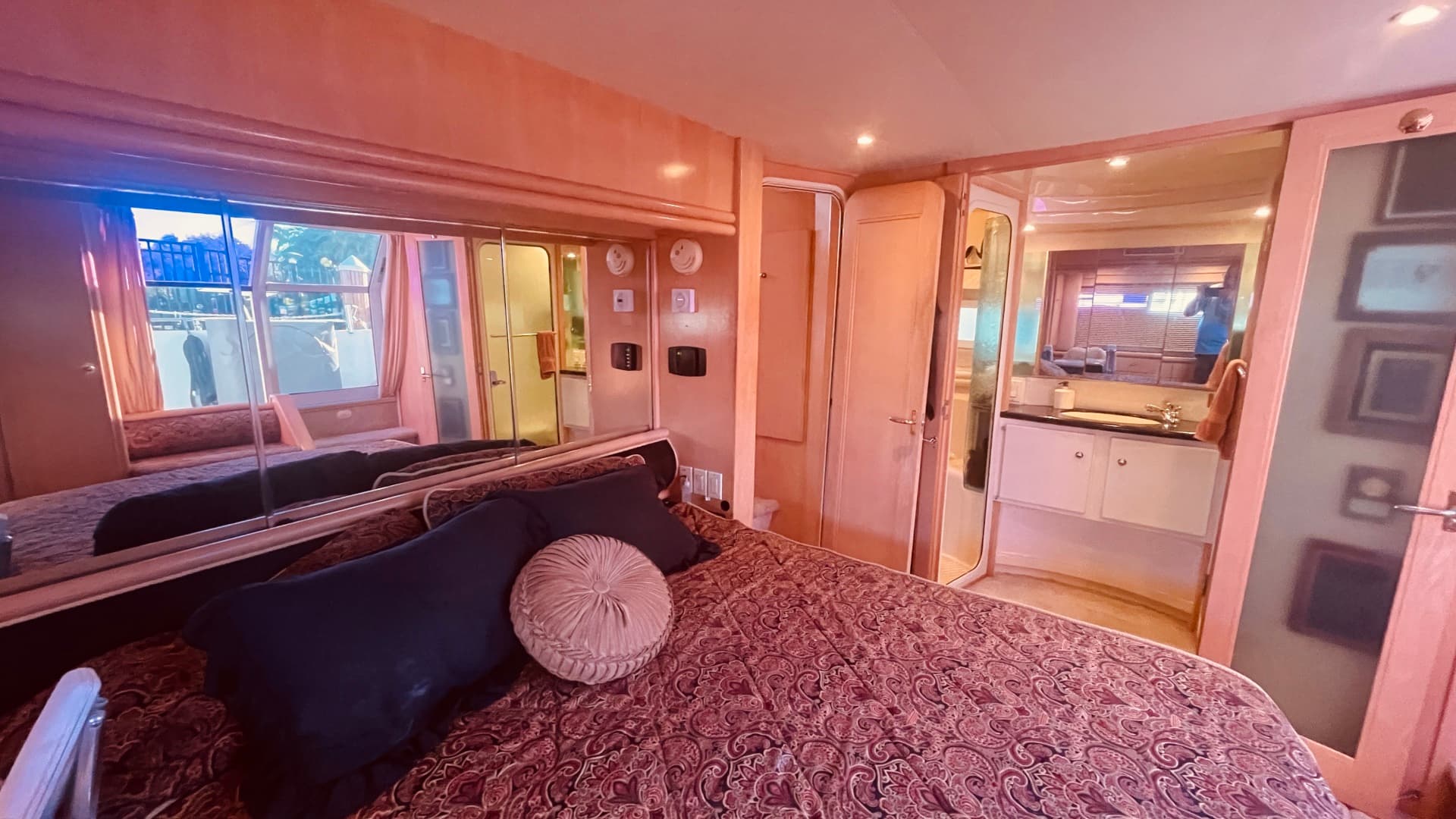 1997 Carver Yachts 500 Cockpit — photo 29