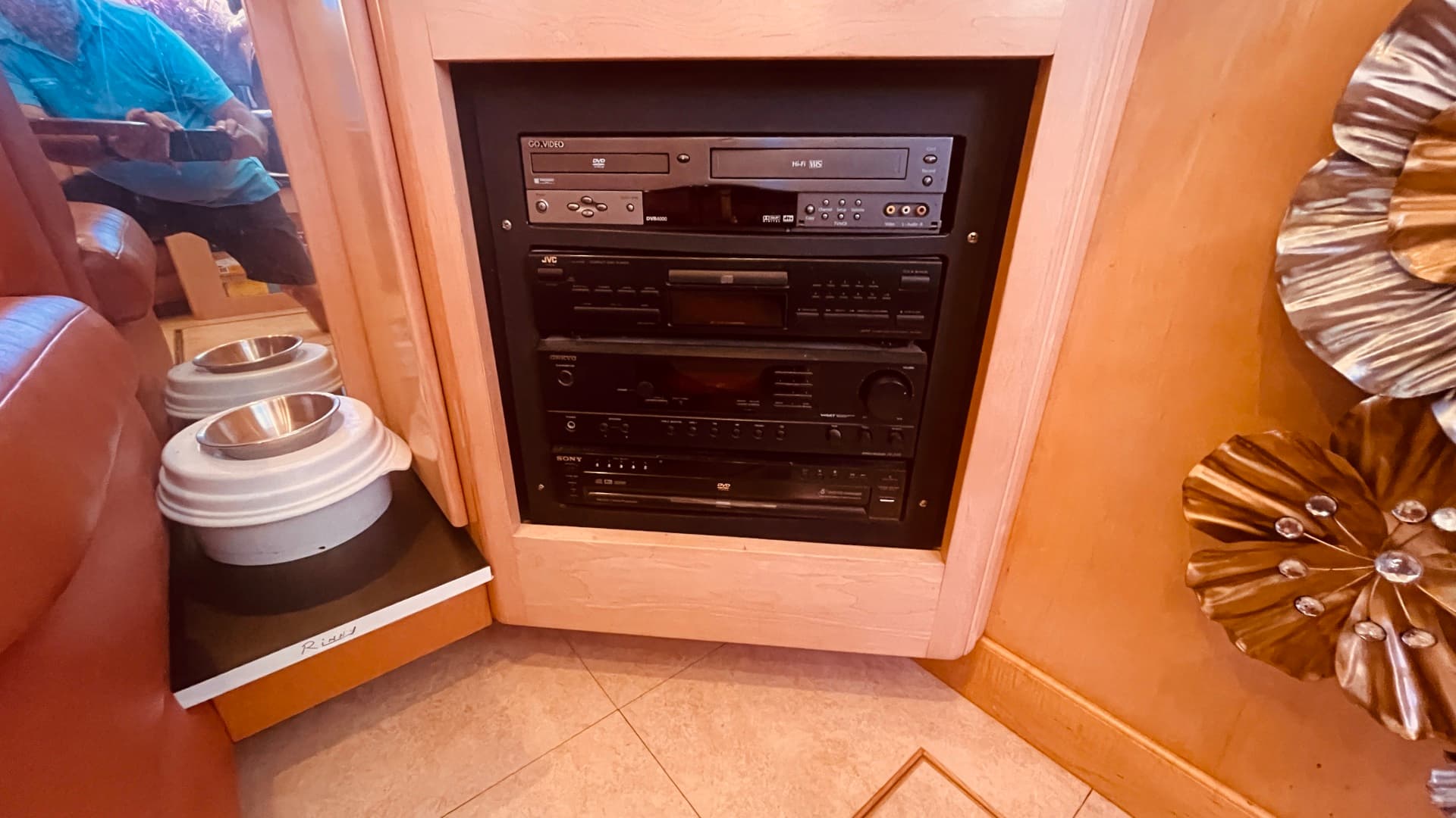 1997 Carver Yachts 500 Cockpit — photo 22