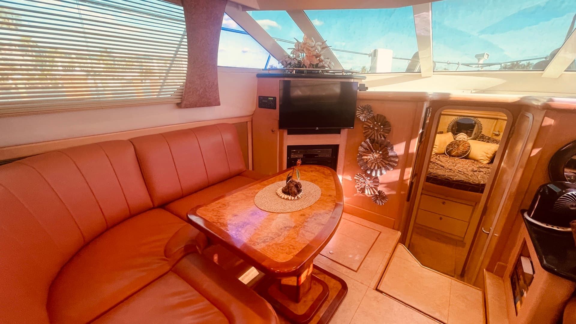 1997 Carver Yachts 500 Cockpit — photo 20