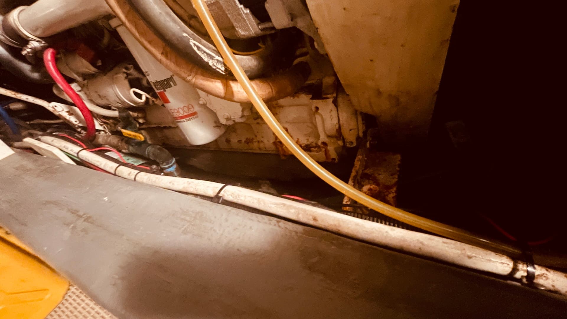 1997 Carver Yachts 500 Cockpit — photo 78