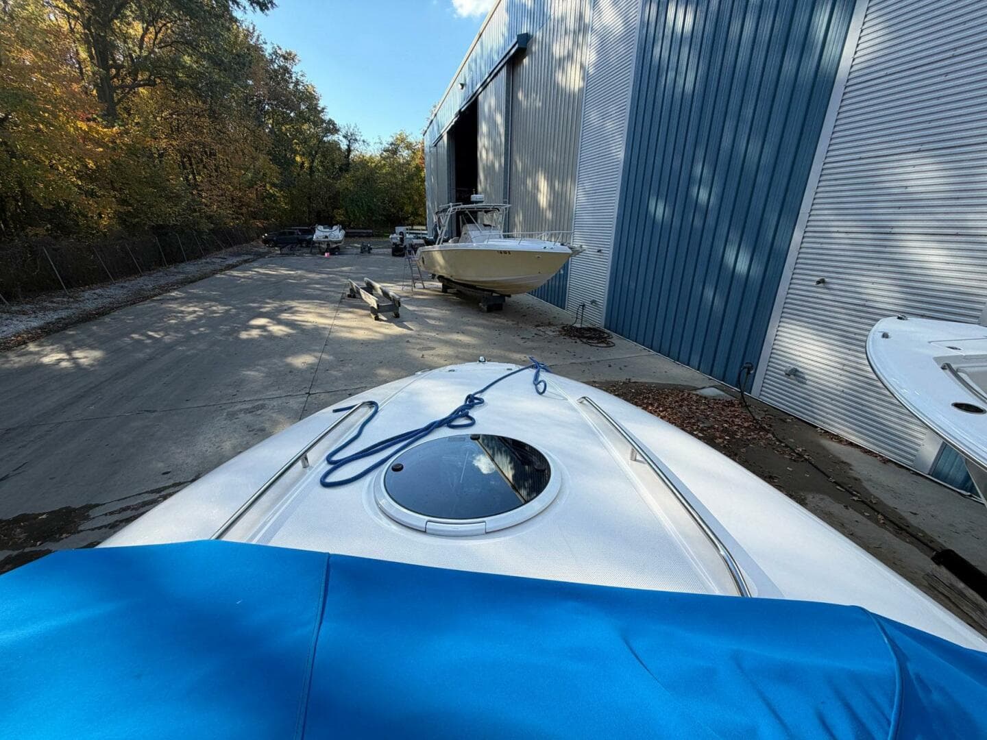 2008 Regal 2450 Cuddy — photo 12