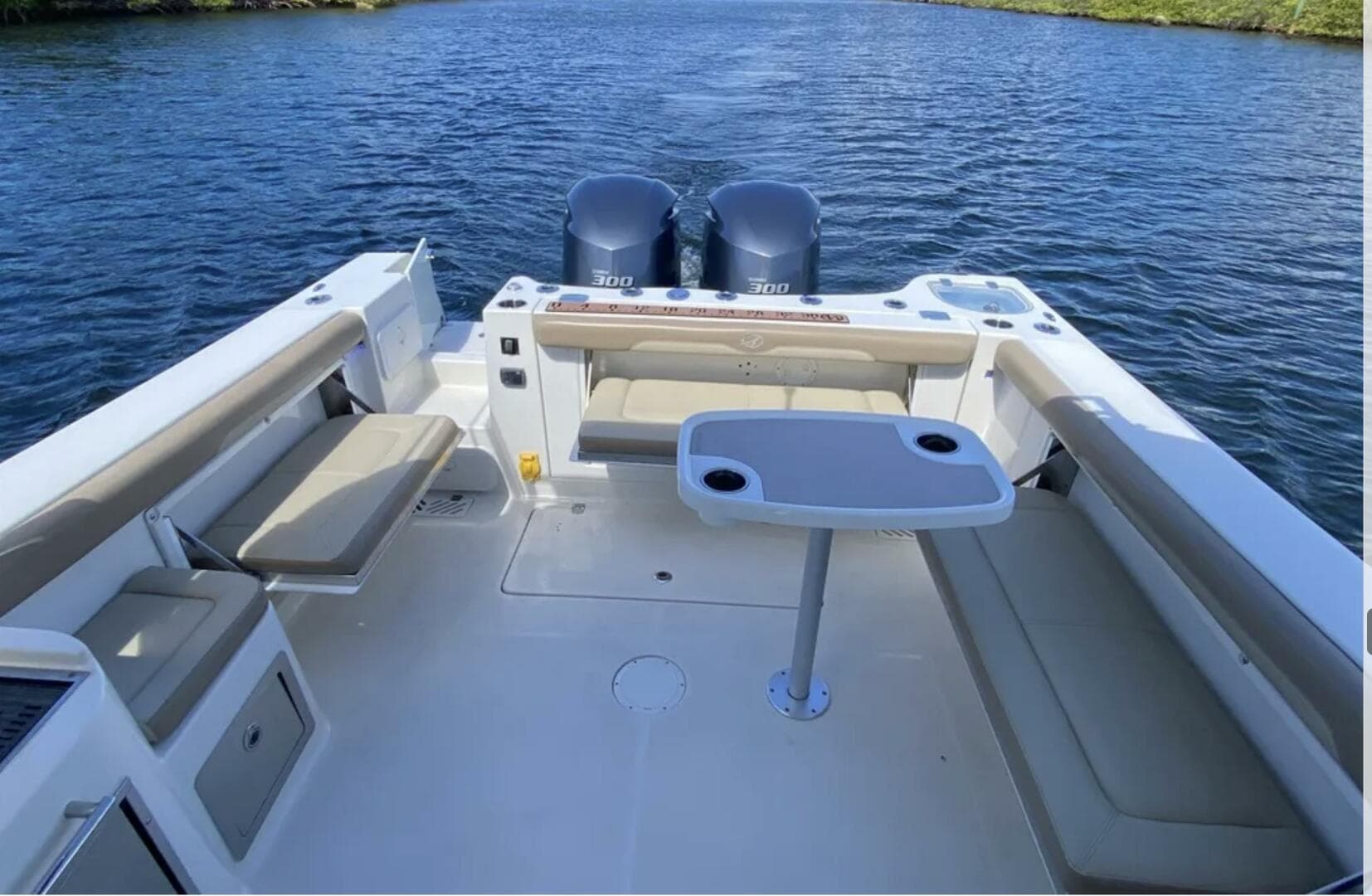 2018 Sailfish 325 DC — photo 13