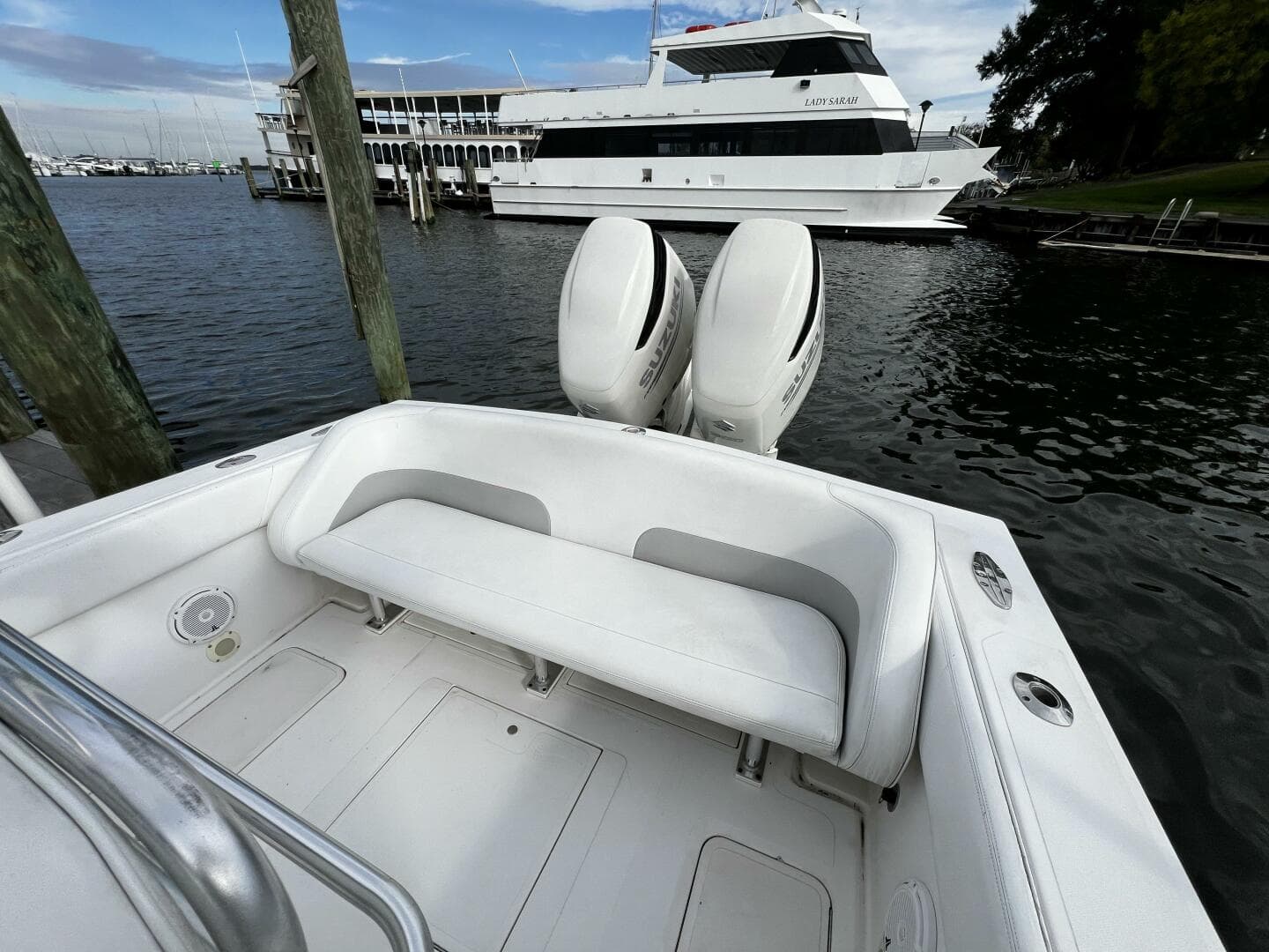 2000 Avanti 33 — photo 21