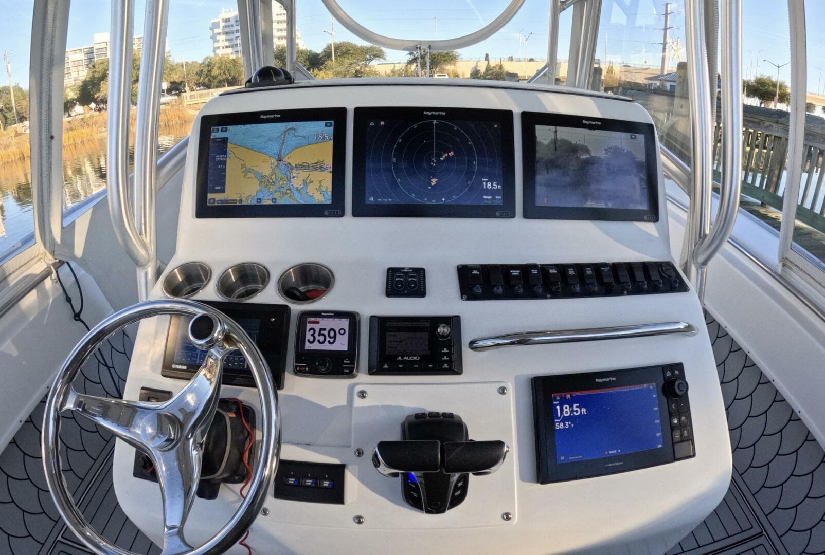 2007 Cape Horn 36 — photo 5