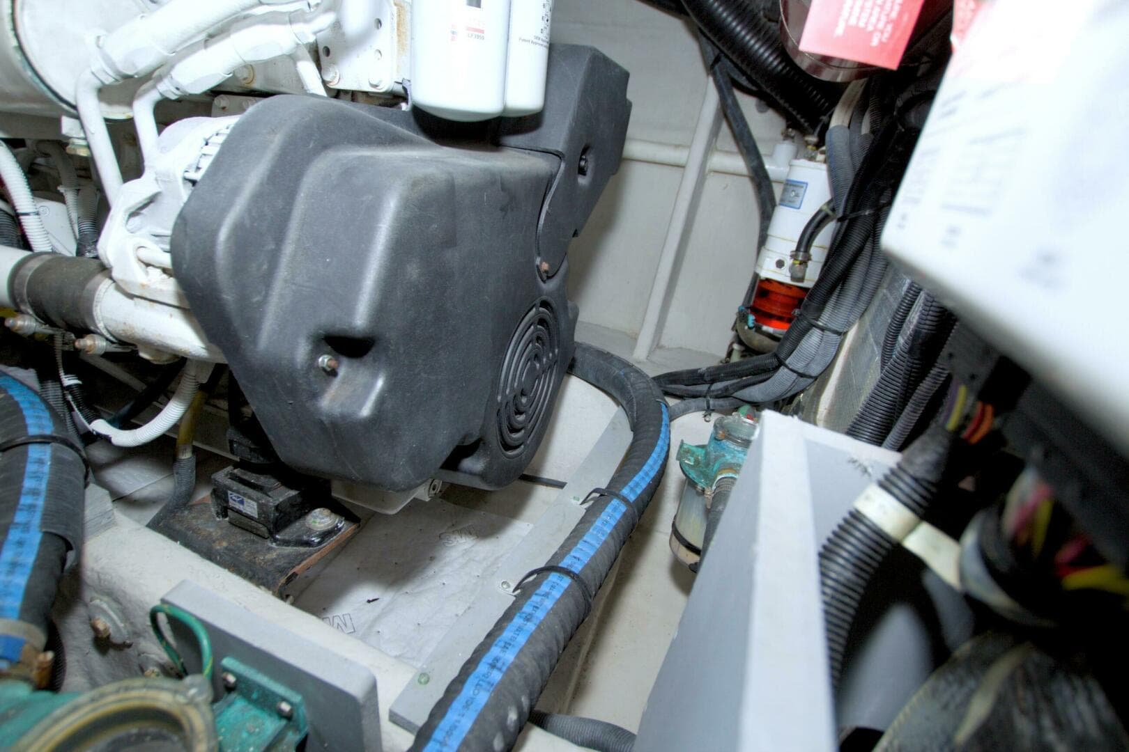 2013 Meridian 441 Sedan — photo 75